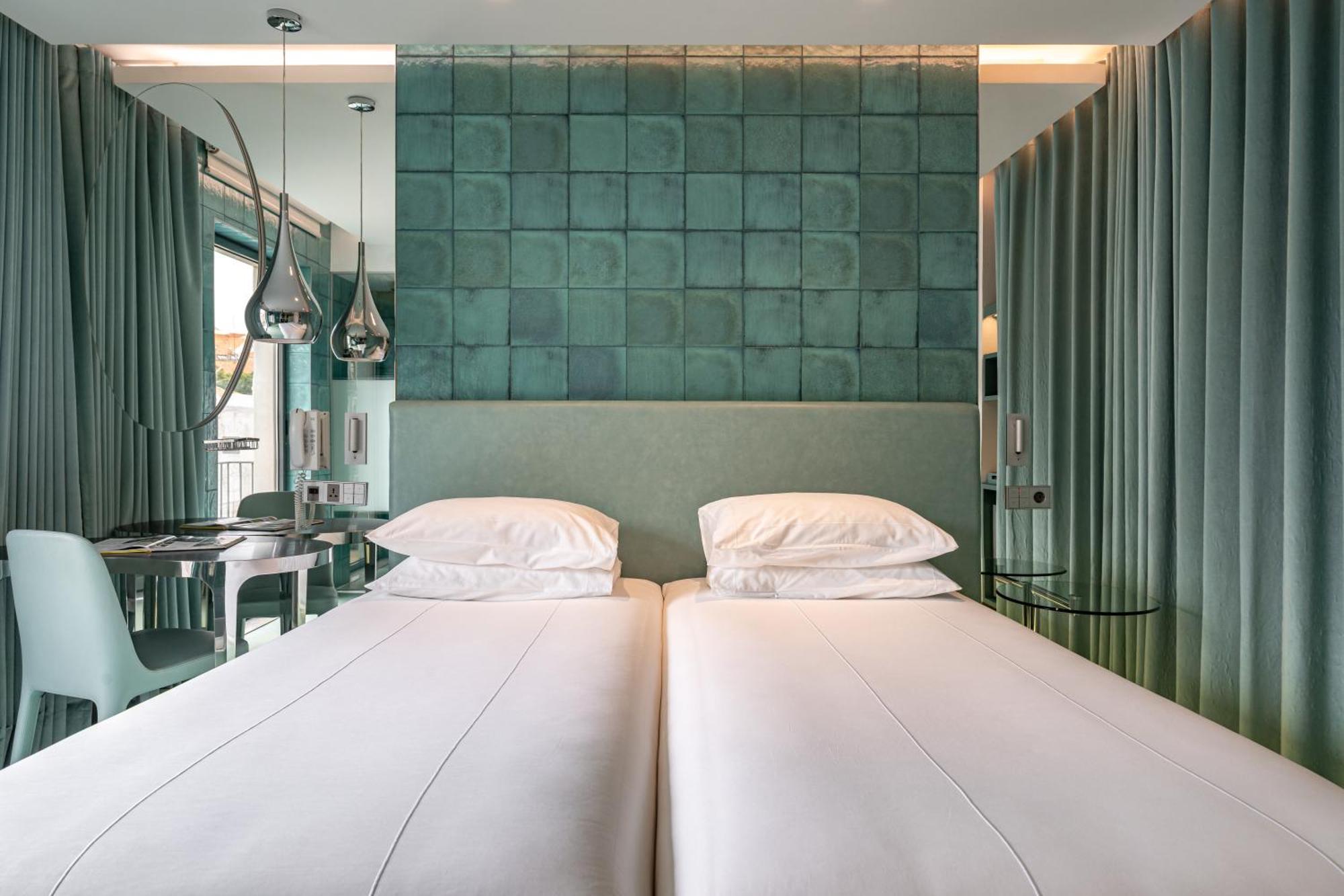 Wc By The Beautique Hotels Lisbon Exterior photo