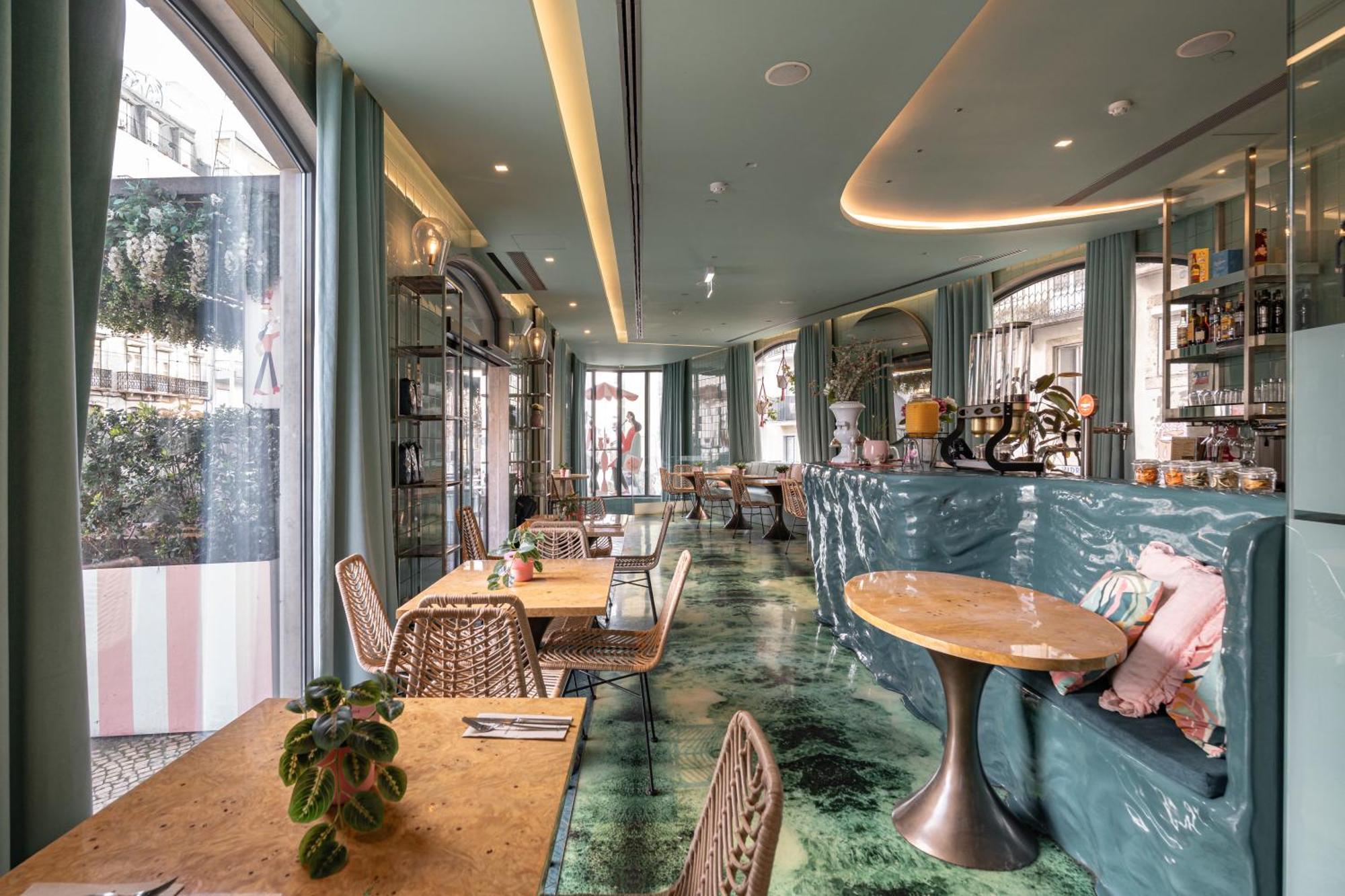 Wc By The Beautique Hotels Lisbon Exterior photo